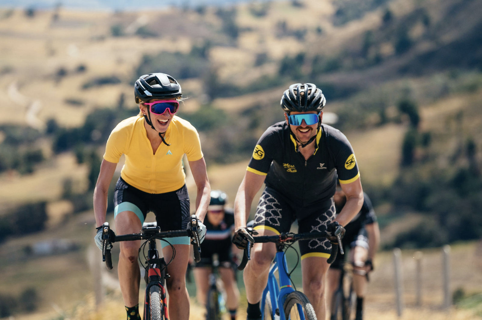 Gravel Grinding Colombia: Transformation on Two Wheels