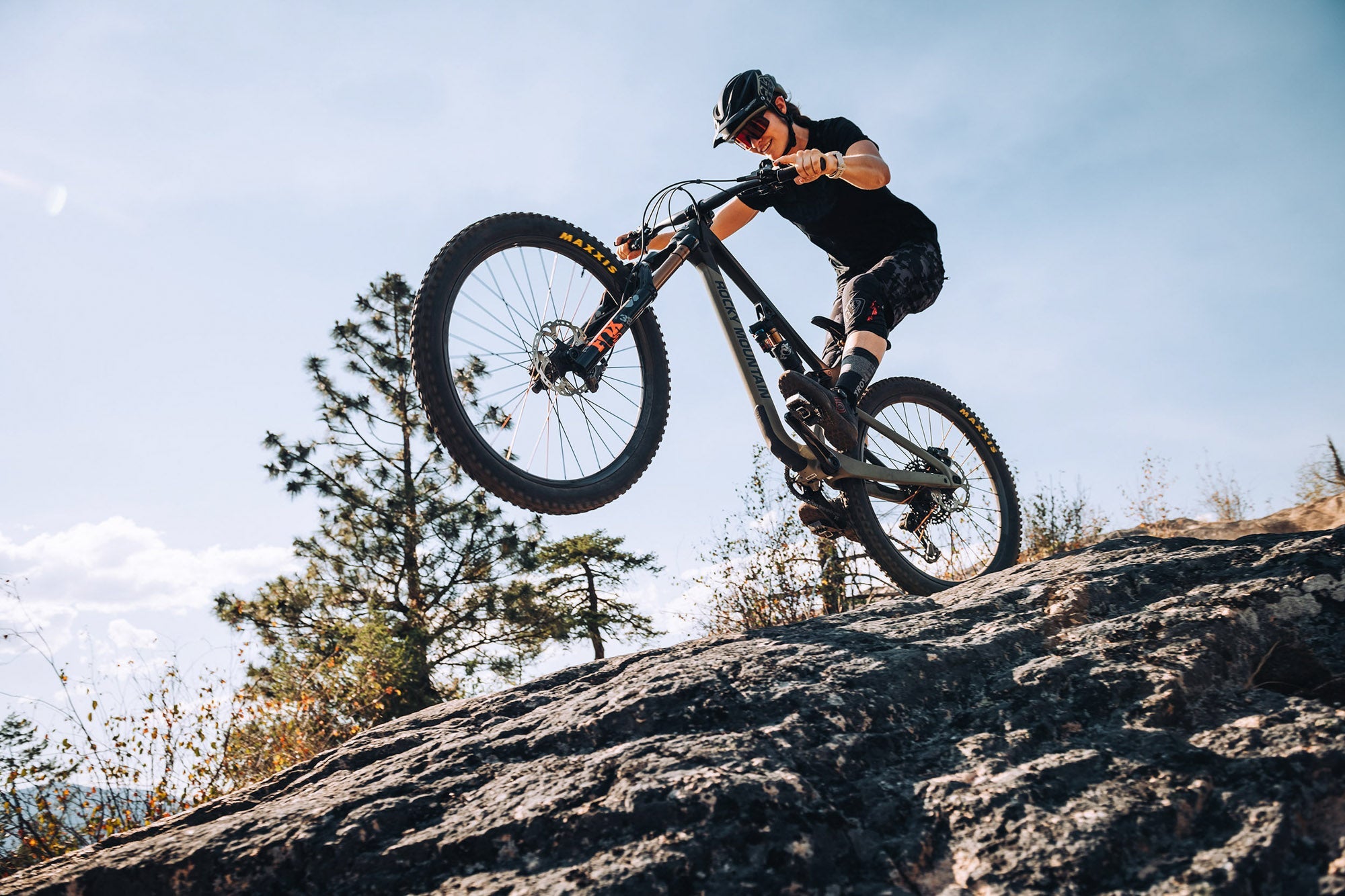 Sports Garage Suspension Studio